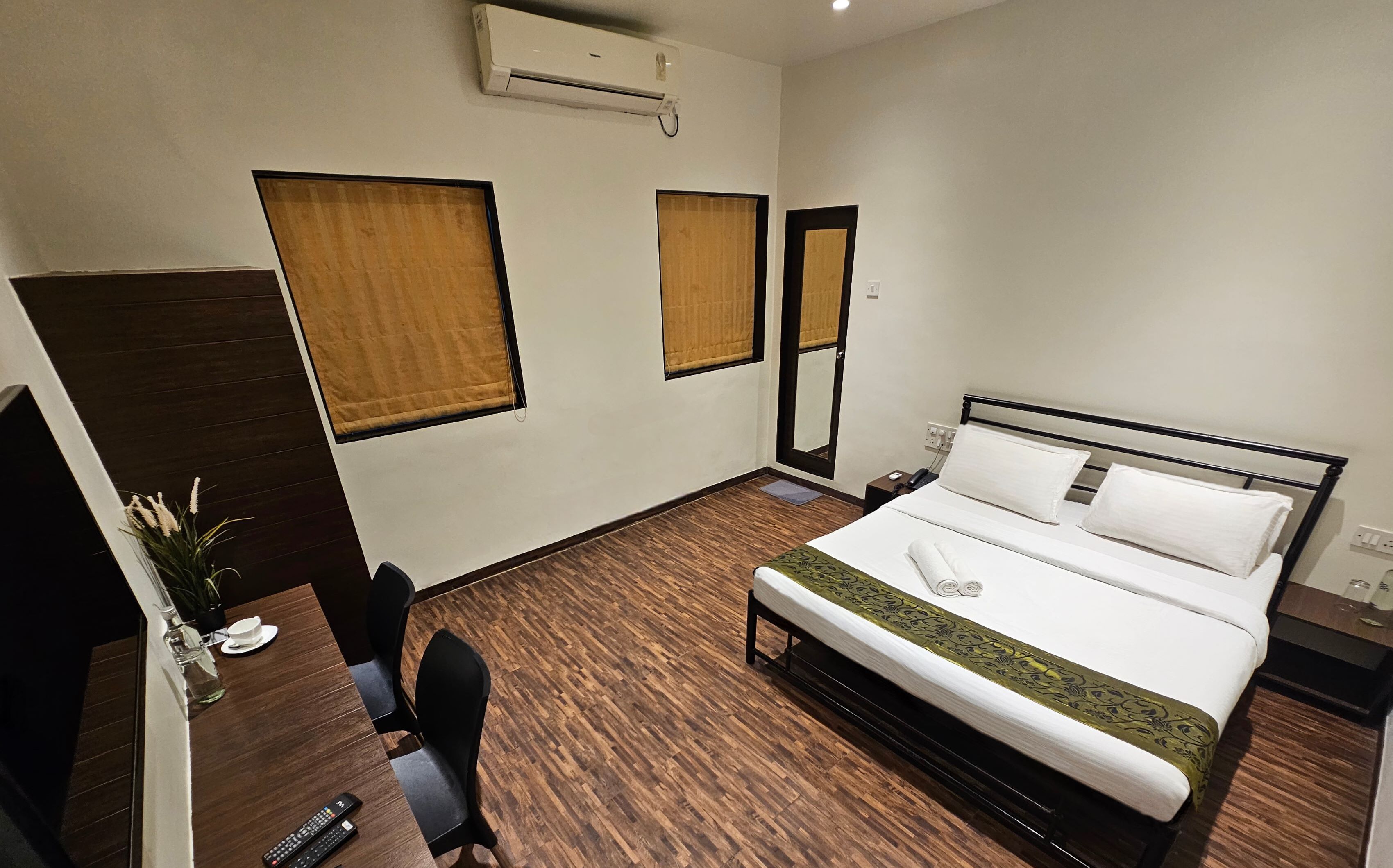 Hotel Kumkum-Excutive Room
