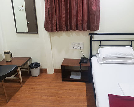 Hotel Kumkum-Room-3