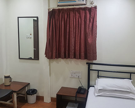 Hotel Kumkum-Room-3