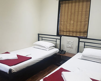 Hotel Kumkum-Room-2